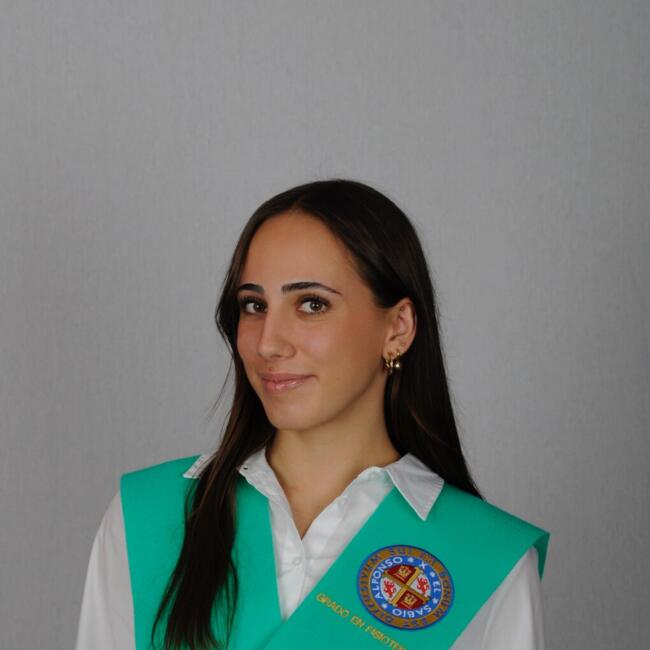 Babysitter in La Crau: Carla