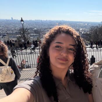Babysitter in Pringy (Île-de-France): Myriam