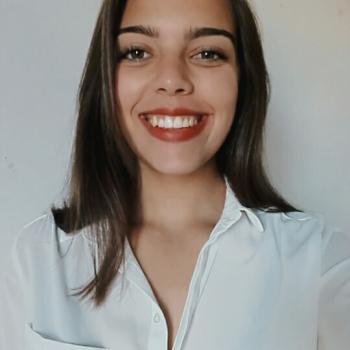 Babysitter em Sintra: Mariana