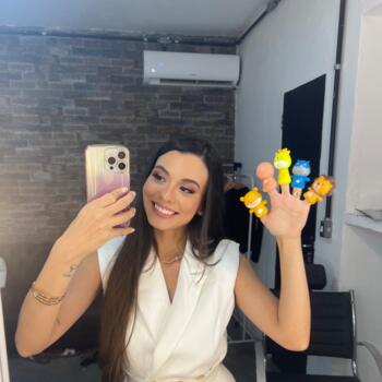 Babysitter in Braga: Mel