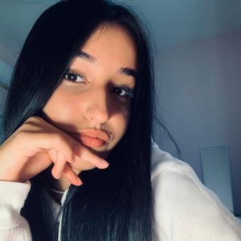 Babysitter a Zelo Buon Persico: Claudia