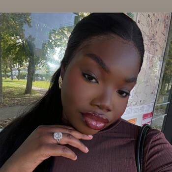 Babysitter in Châtellerault: Nsanma