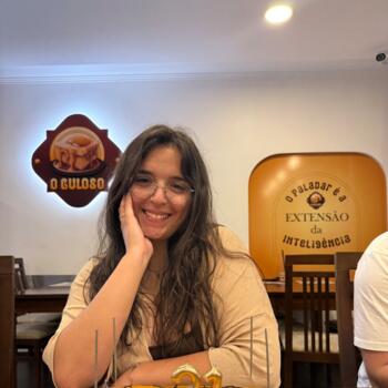 Babysitter em Mirandela: Laura