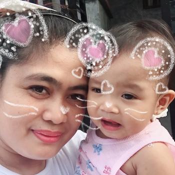 Babysitter Singapore: Andie