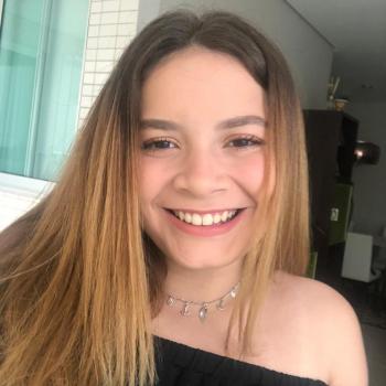 Babysitter Vila Velha: Tais