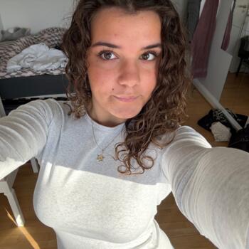Babysitter in Hvidovre: Isabella