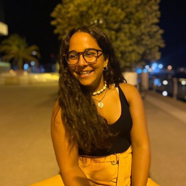 Babysitter in Matosinhos Municipality: Joana