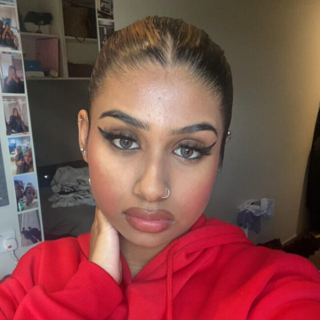 Babysitter in Harrow on the Hill: Kayal