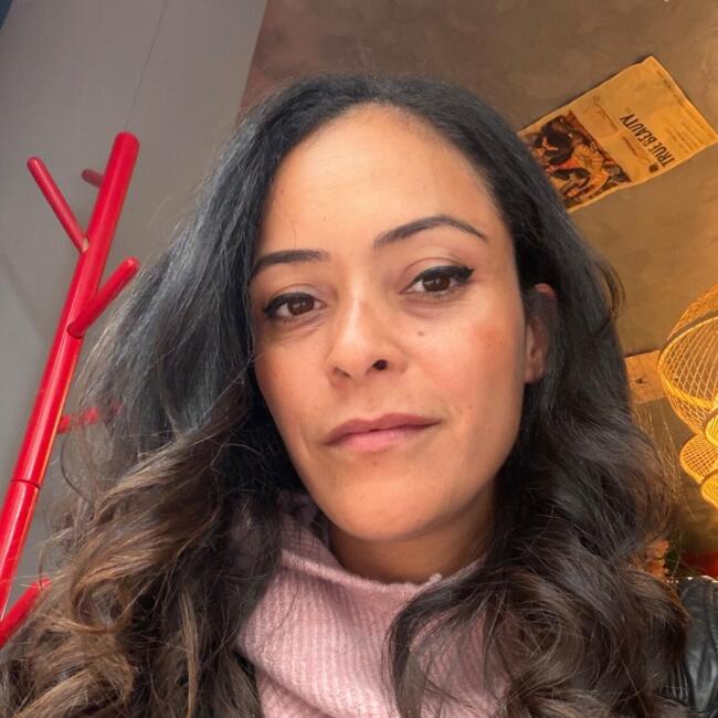 Babysitting job in Paris: Yasmine