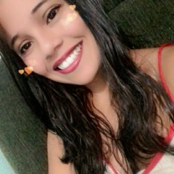 Babá em Londrina: Stephanie