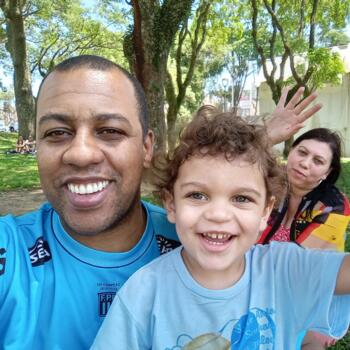 Família Curitiba: Marco