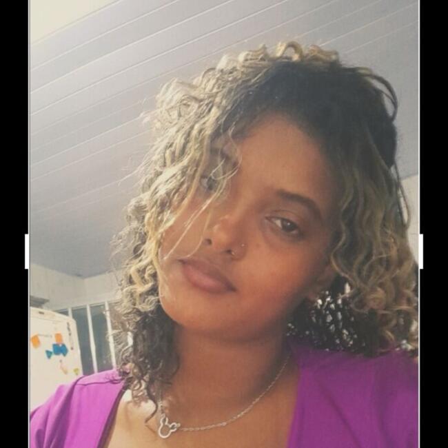 Babá em Nova Iguaçu: Angela