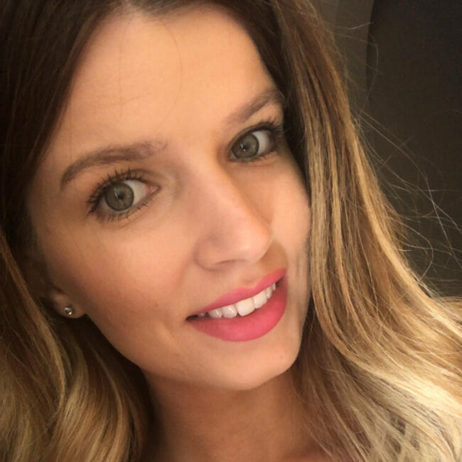 Babysitter in Athens: Ελένη