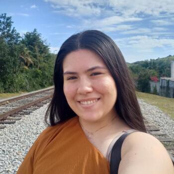 Babá em Caragua: Heny