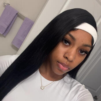 Babysitter in Fredericksburg: Mariah