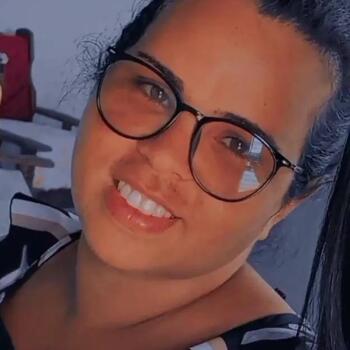 Babysitter in Escada: Josilene