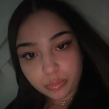 Babysitter Wednesbury: Michaela