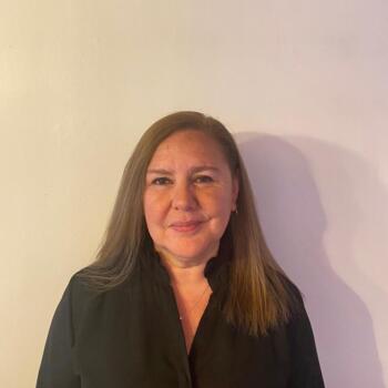 Niñera en Chillán: Valeria