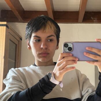 Babysitter in Pau: Marika