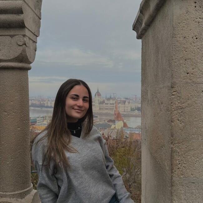 Babysitter a Roma: Sara