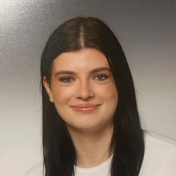 Babysitter in Salzburg: Lisa-Marie