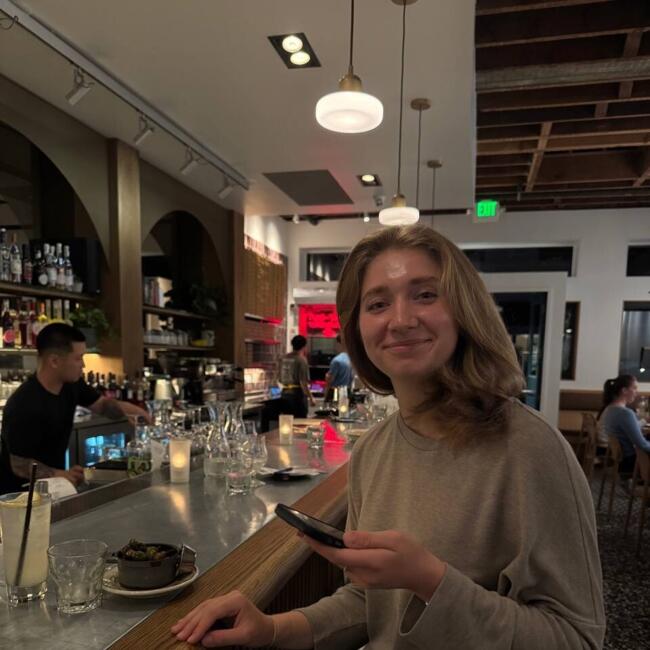 Babysitter in Tokyo: Alexandra