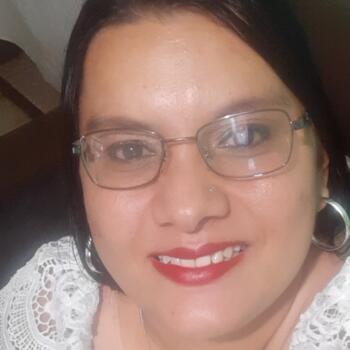 Babysitter in San José: Karol