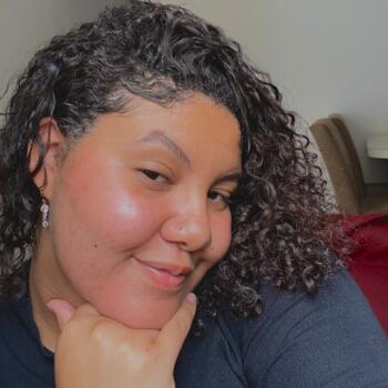 Babysitter Teresópolis: Eduarda