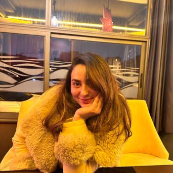 Nanny in Montreal: Manal