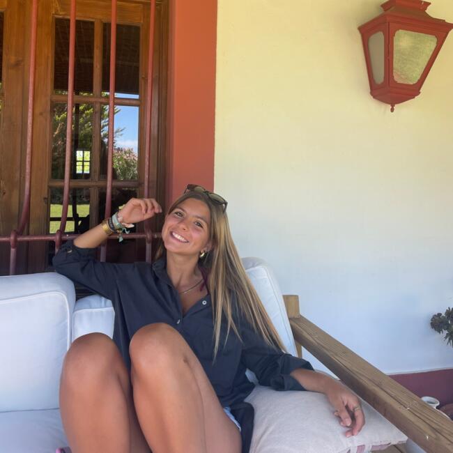 Babysitter in Cascais: Madalena