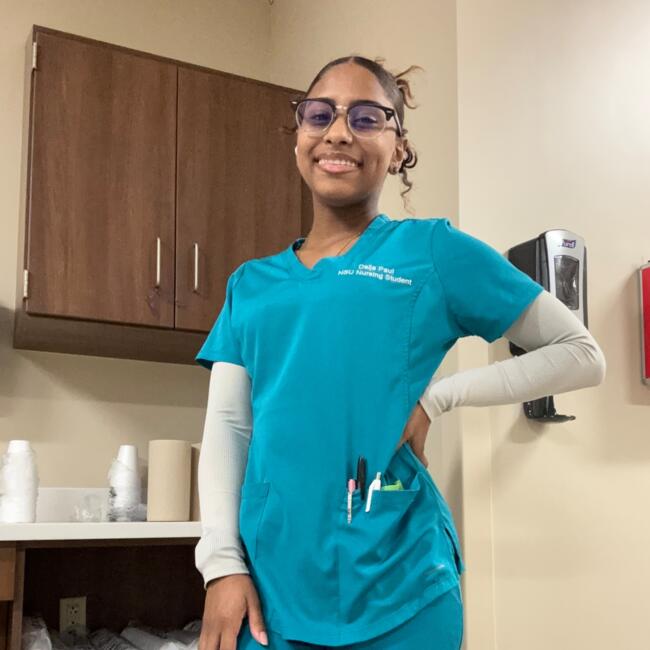 Babysitter στην περιοχή Pembroke Pines: Kadaija