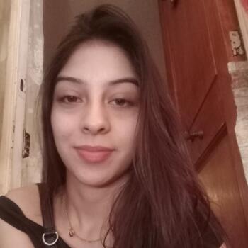 Niñera en La Granja: Kheyla