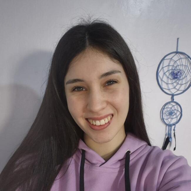 Niñera en Morón: Romina Aylen