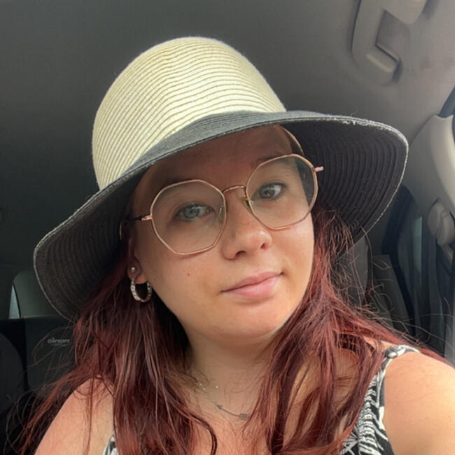 Babysitter in Flers: Manon