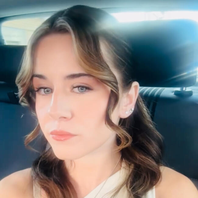 Babysitter in Geraardsbergen: Lisa