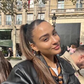 Babysitter in Áno Liósia: Κωνσταντίνα