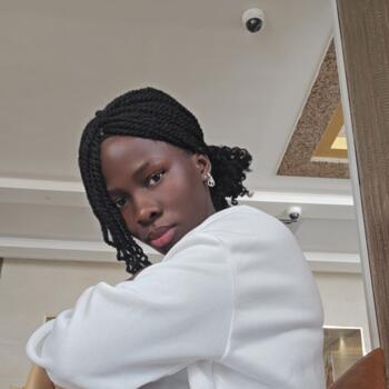 Nanny Dubai: Immaculate