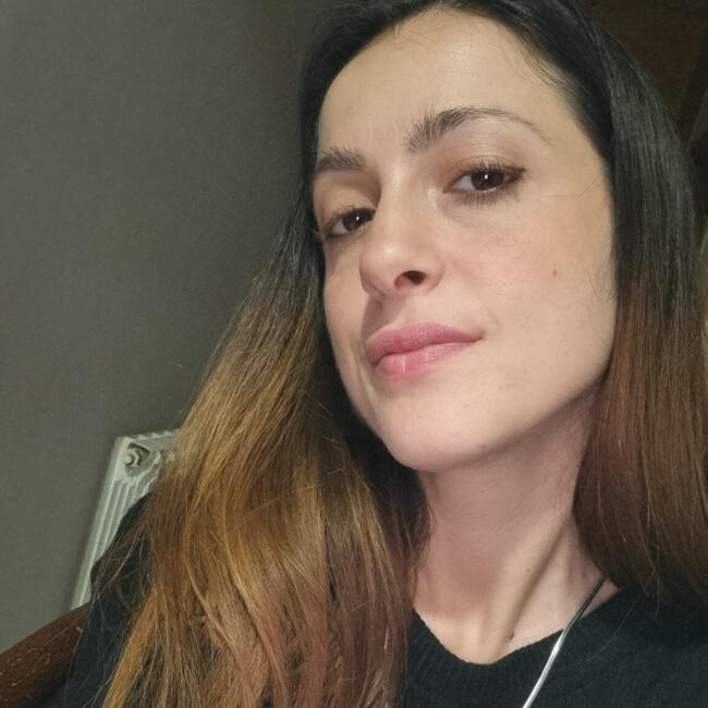 Babysitter a Giugliano: Carmen