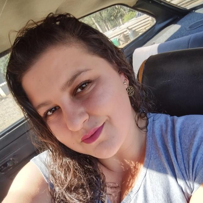 Babysitter in São José dos Pinhais: Ana Paula