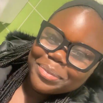 Babysitter in Cergy: Marie