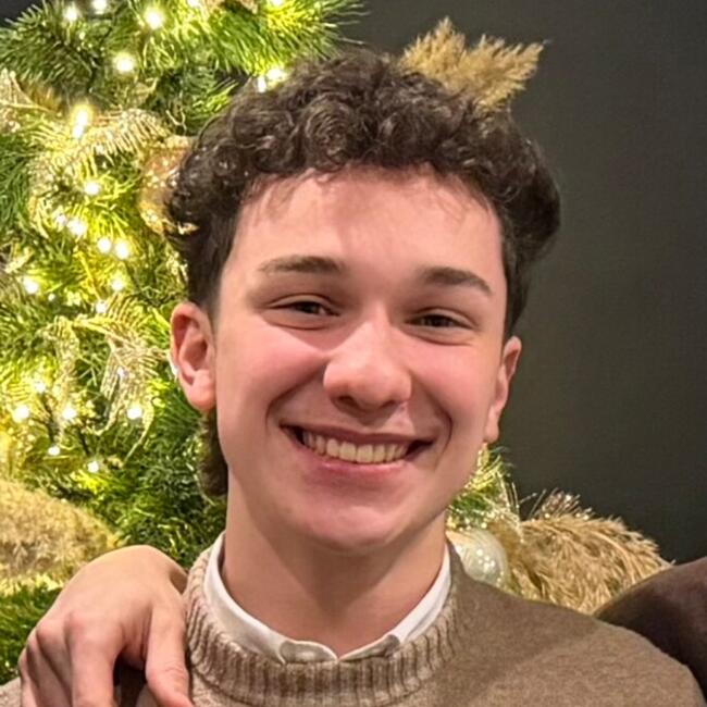 Babysitter in Woluwe-Saint-Lambert: Mathis