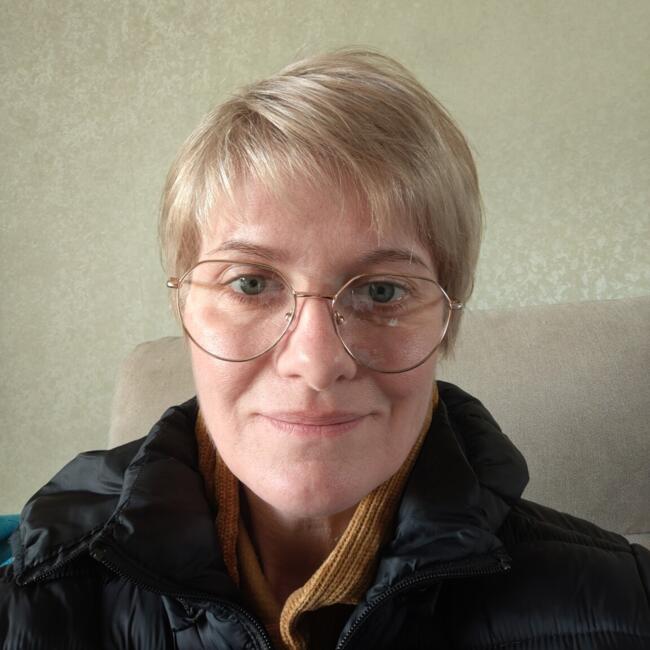 Babysitter in Bréviandes: Angelique