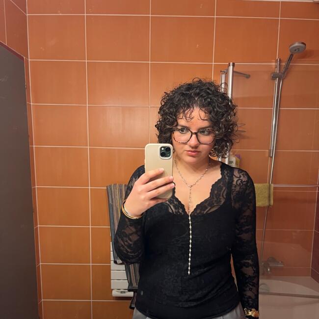 Babysitter in Vigneux-de-Bretagne: Angélina