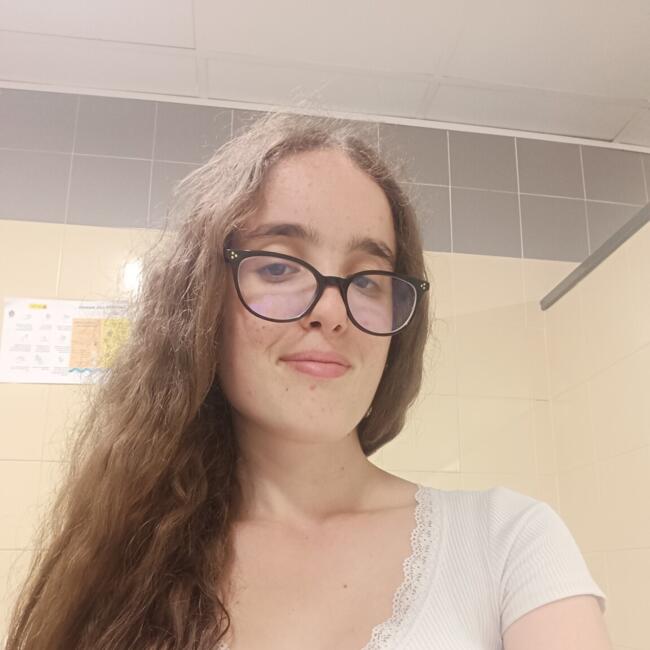 Nanny in Elche: Isabel