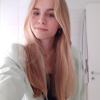 Babysitter in Brussel (Oudergem): Sasha