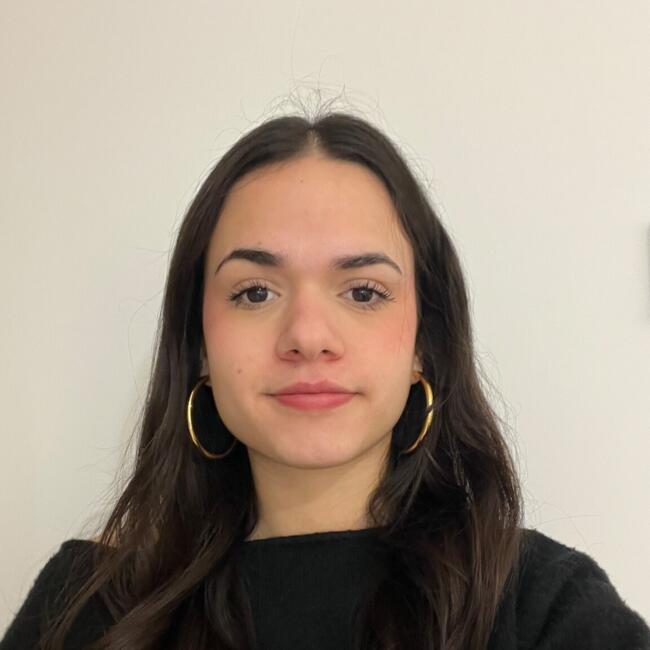 Babysitter in Pamplona: Amaia