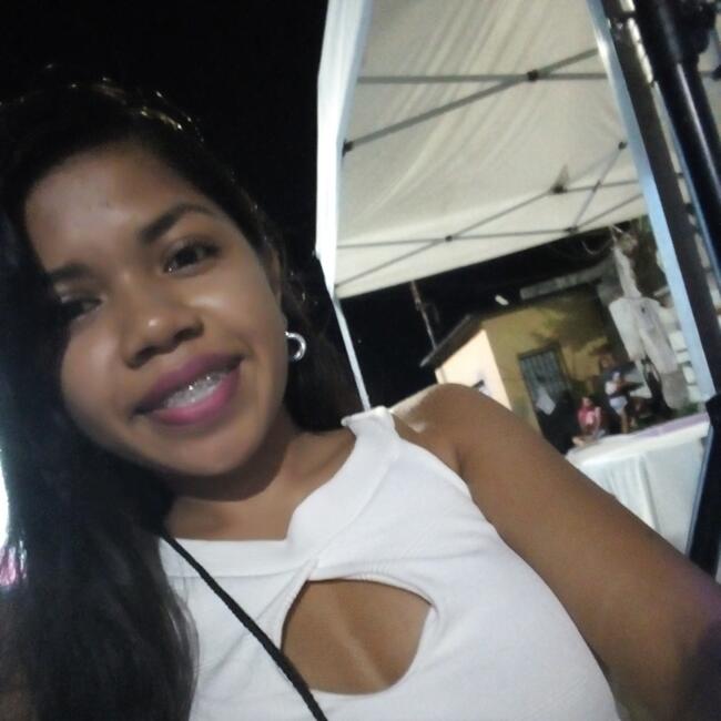 Babá em Manaus: Keyna