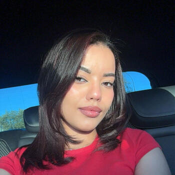 Babysitter in Suresnes: Douaa