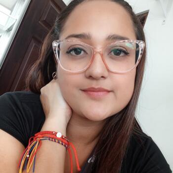 Babysitter Santa Ana: ROSE Mary