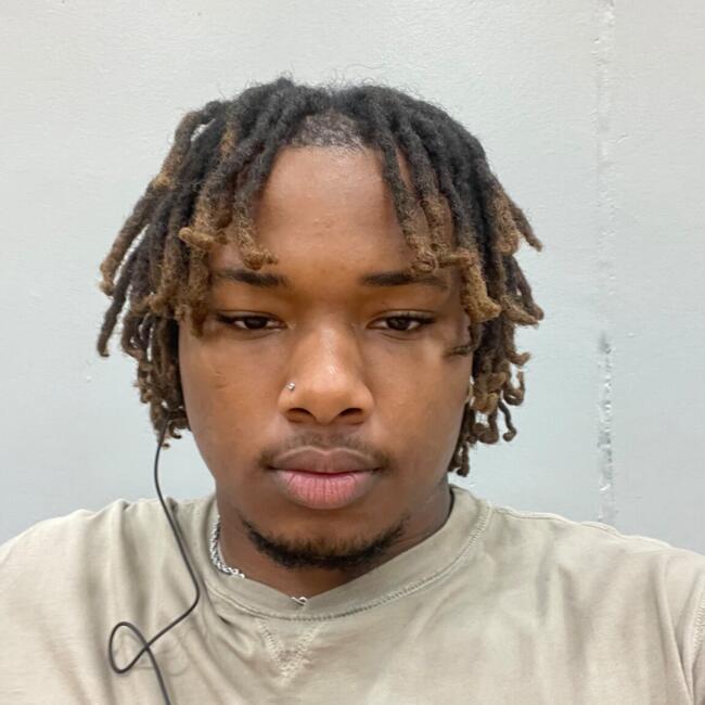 Babysitter in Omaha: Jessie